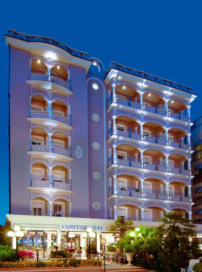 Hotel Continental Cattolica Buitenkant foto